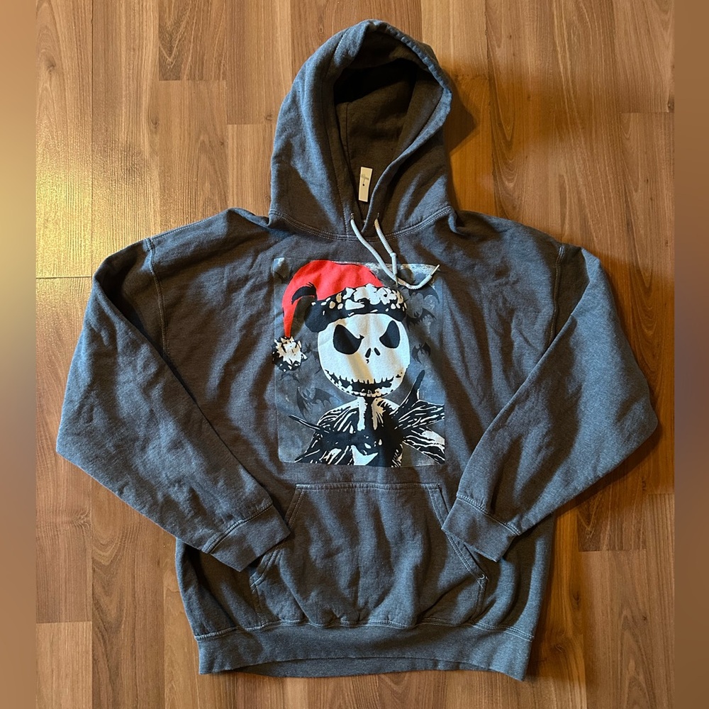 NWT Jack Skellington Graphic Fleece Christmas 🎅🏻 Hoodie size s/m